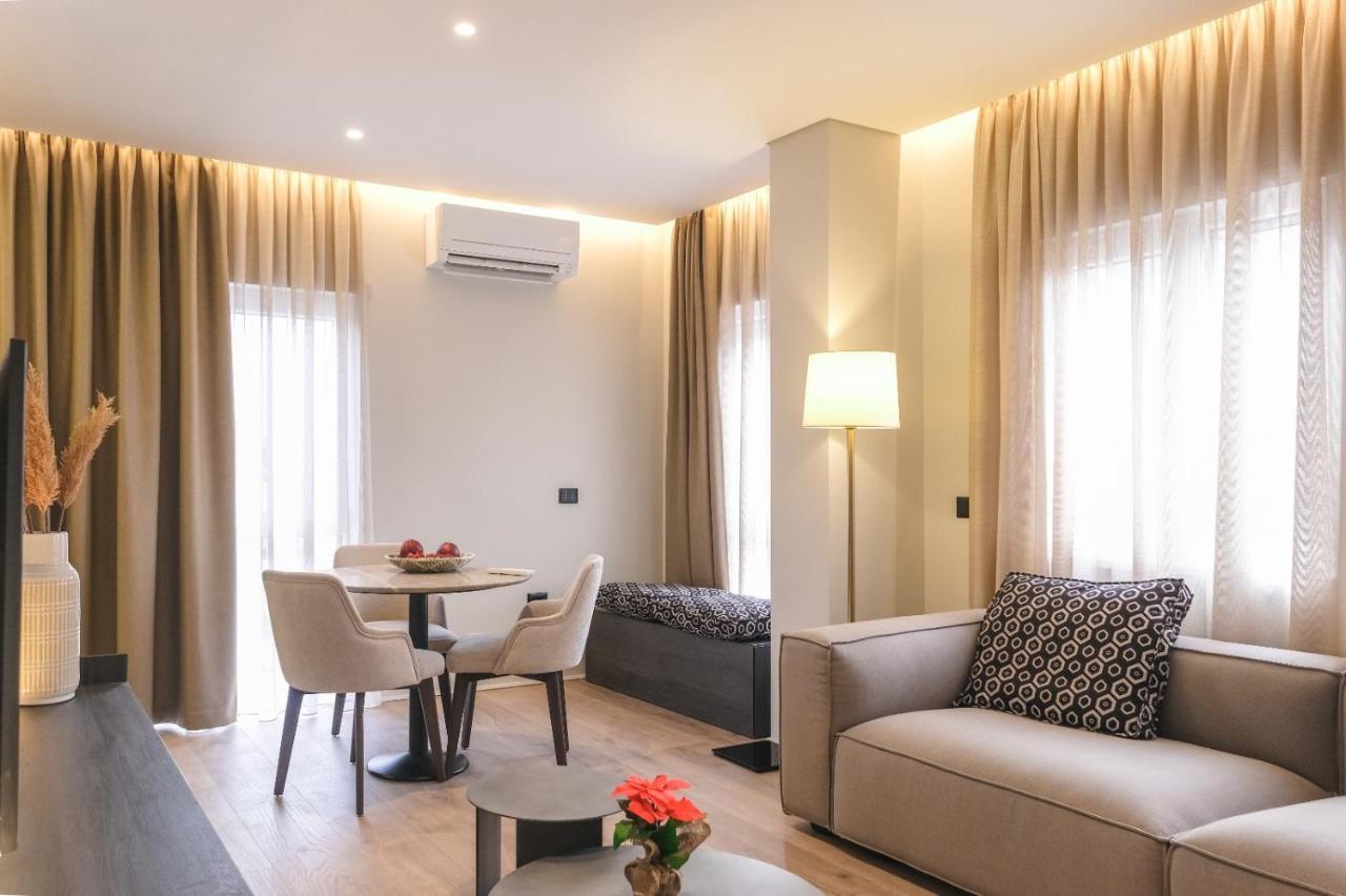 Two Steps Apartments Тирана Экстерьер фото