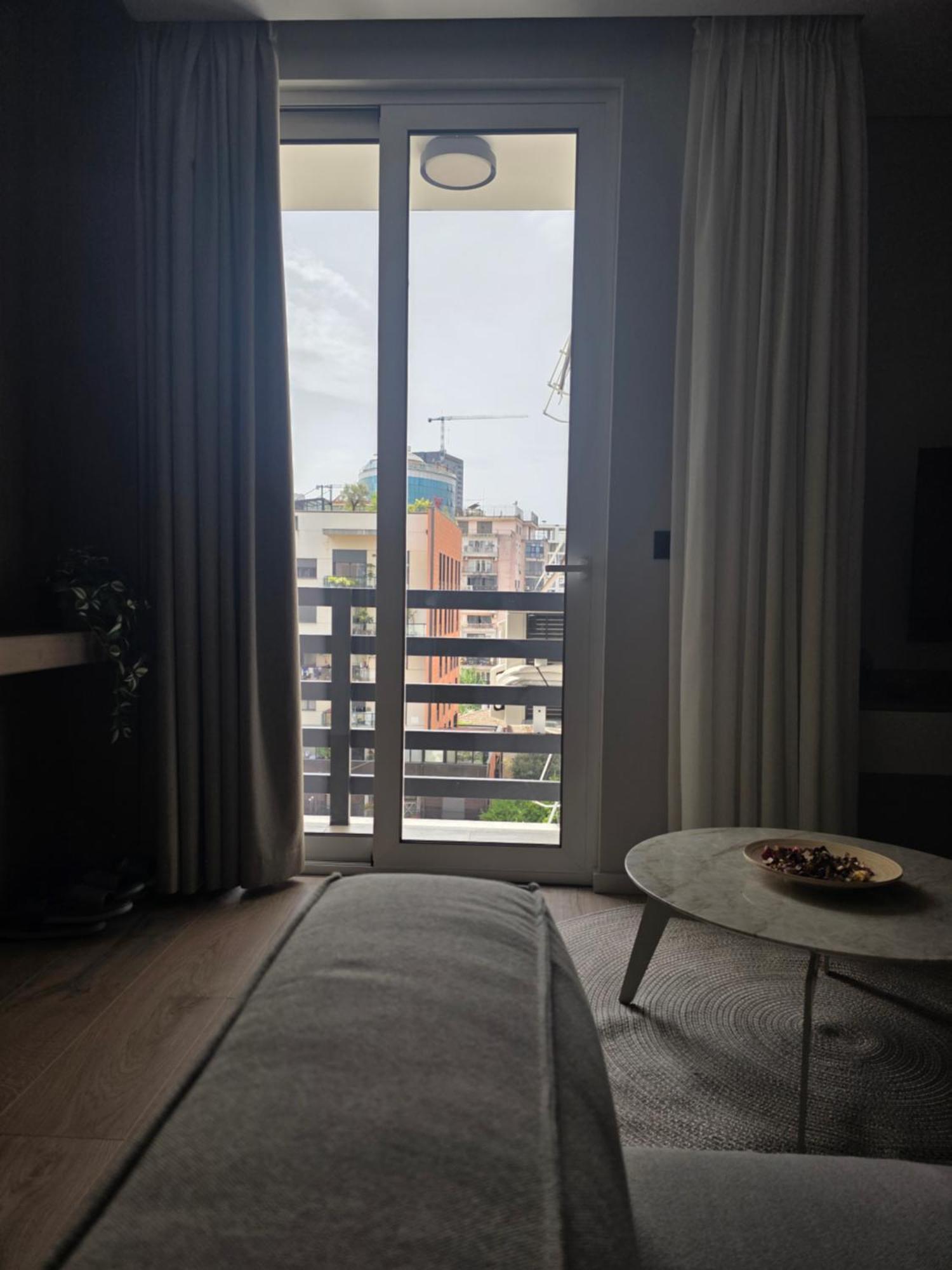 Two Steps Apartments Тирана Экстерьер фото